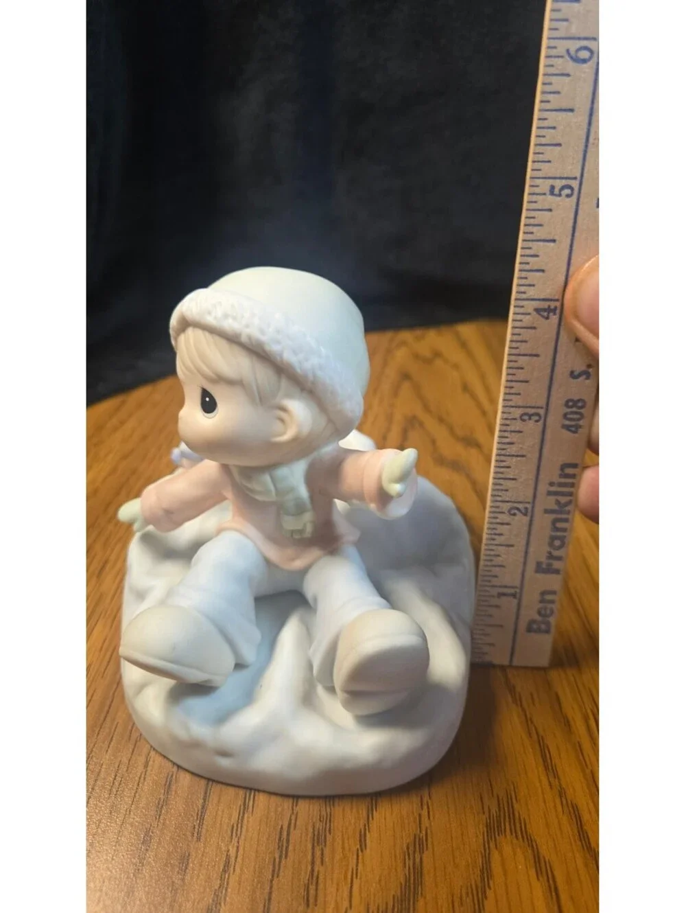 Precious Moments Angels On Earth Porcelain Figurine 1996